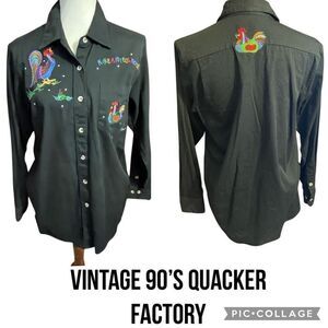 Quacker Factory Vintage 90’s Black Long Sleeve Button Down Shirt Embroidered Roo